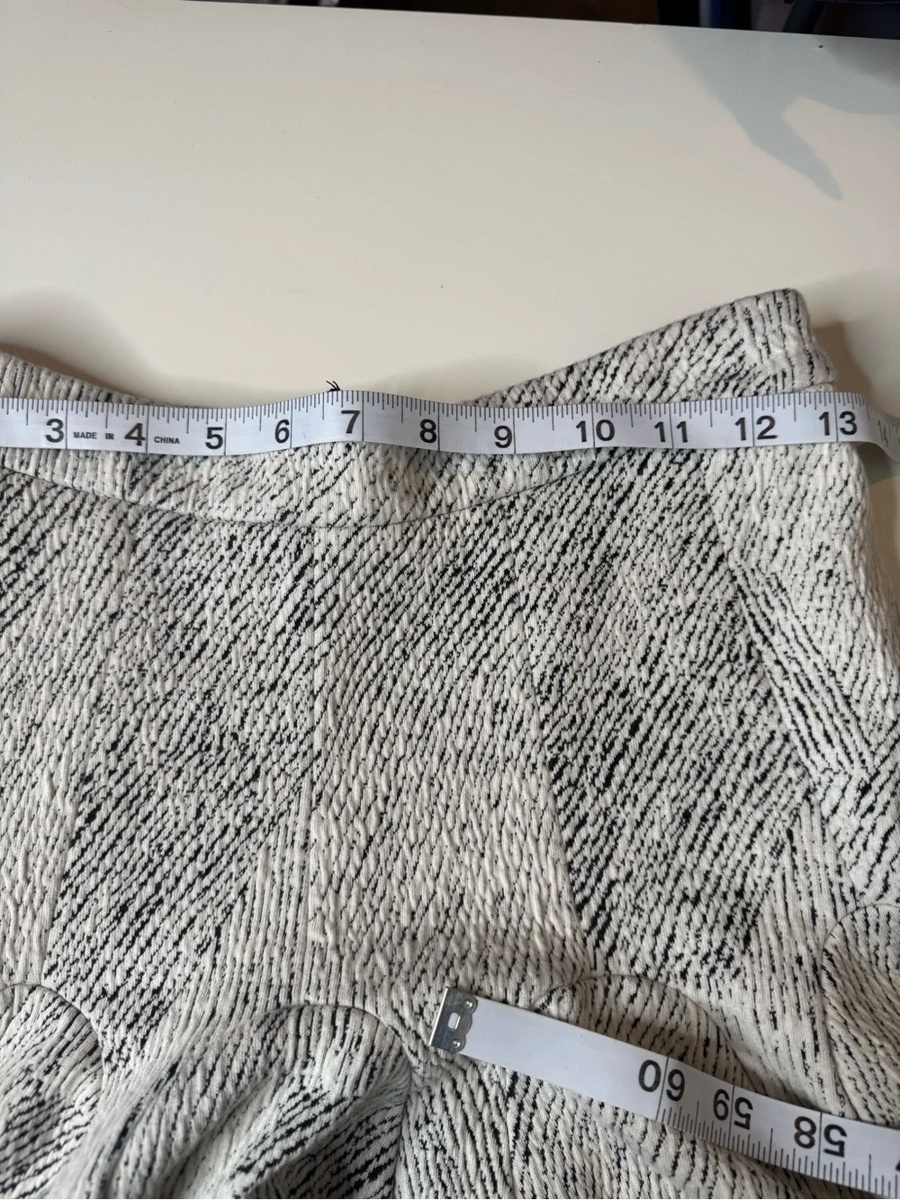 Banana Republic Pleated Mini Skirt Black White Textured Print Size 0